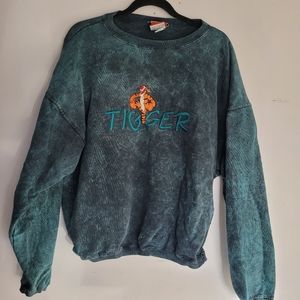 Disney vintage Tigger crewneck